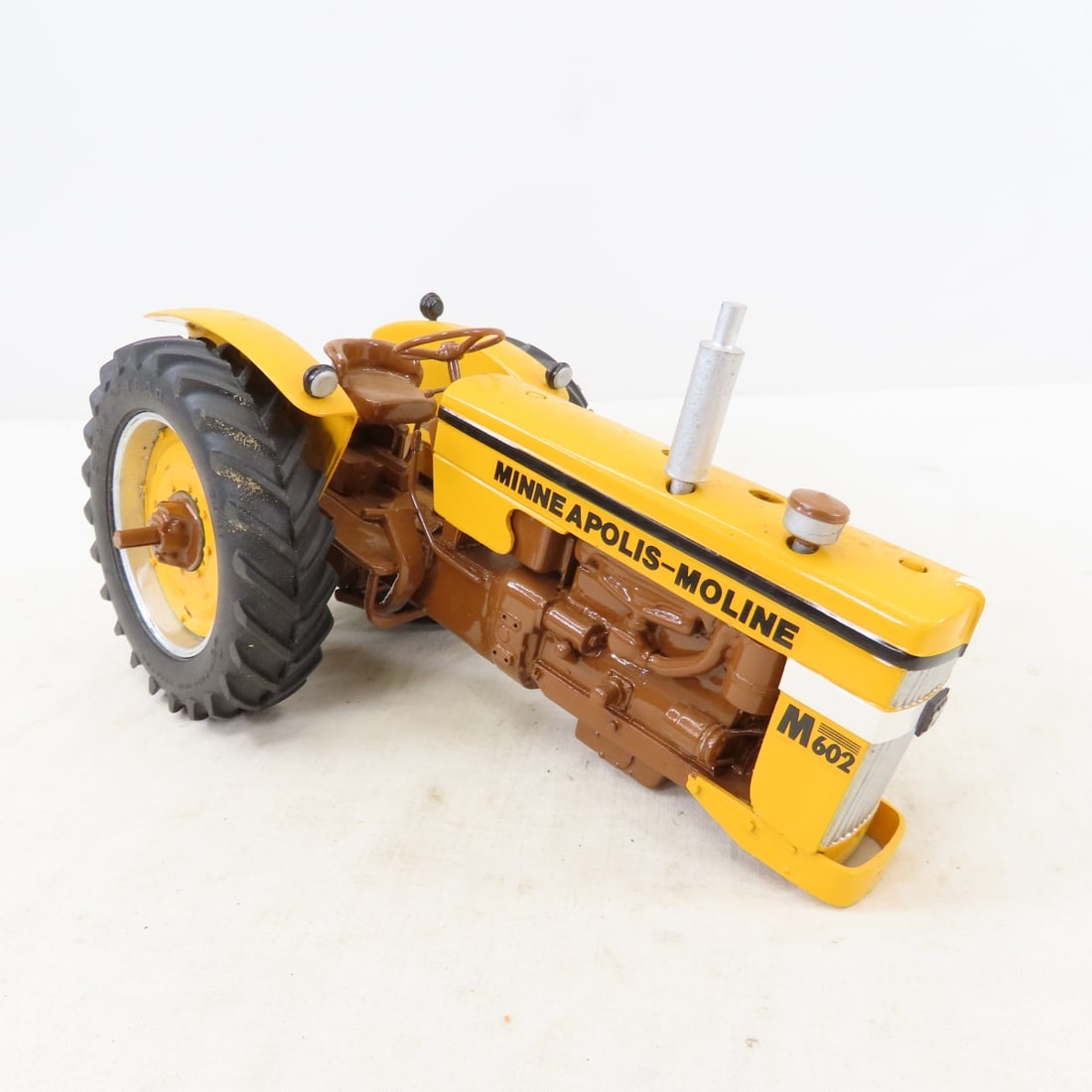 Mohr M-M Brown Belly M602 Tractor -damaged - 8