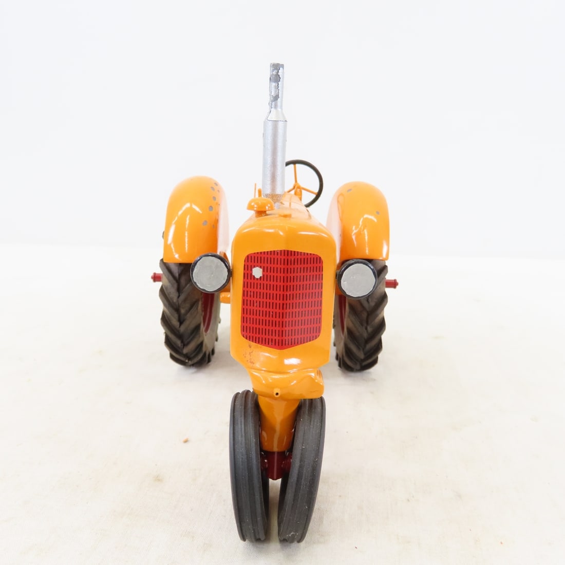 Mohr Minneapolis-Moline U Tractor - 8