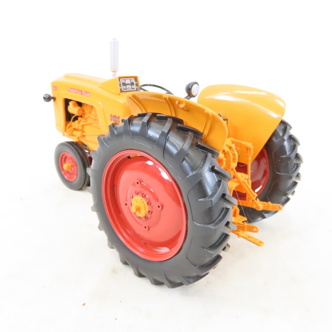 SpecCast Minneapolis-Moline 445 NF Tractor - 3