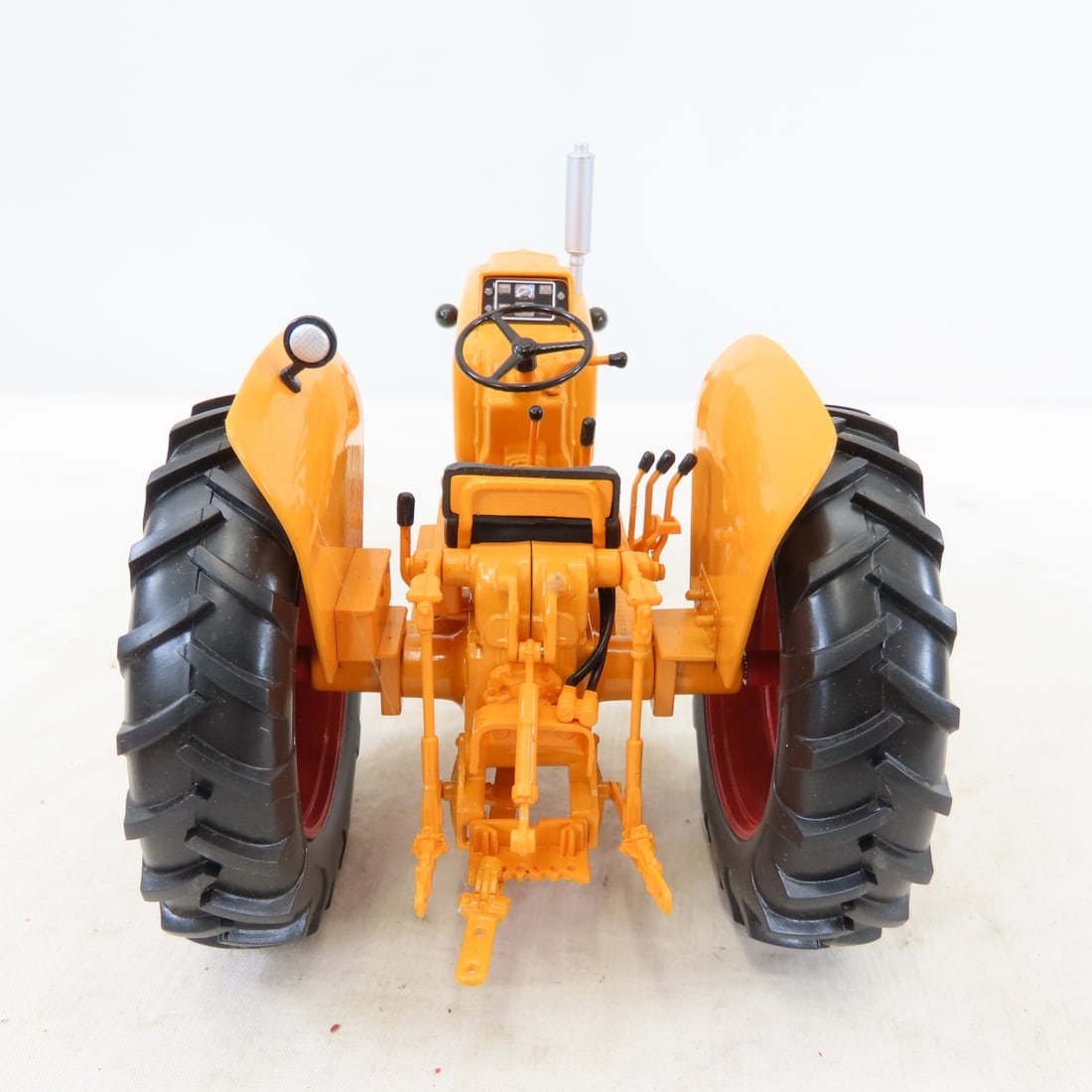 SpecCast Minneapolis-Moline 445 NF Tractor - 4