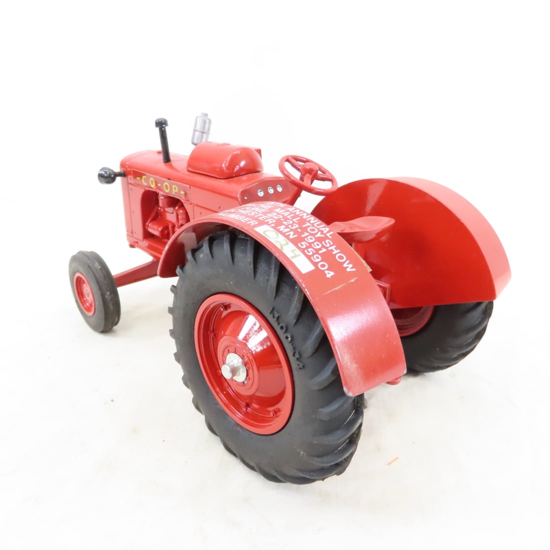 Custom CO-OP No 3 Tractor 1991 Apache Mall Show - 3