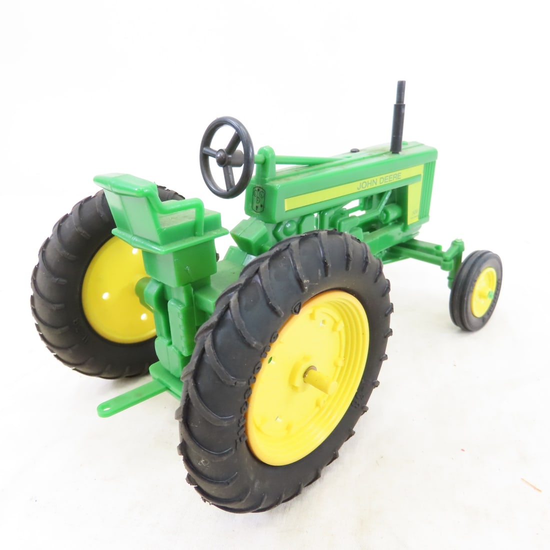 STANDI Toys John Deere 520 Row Crop Tractor - 5
