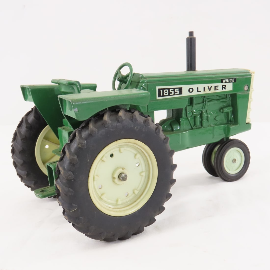 ERTL White Oliver 1855 NF Tractor - 5