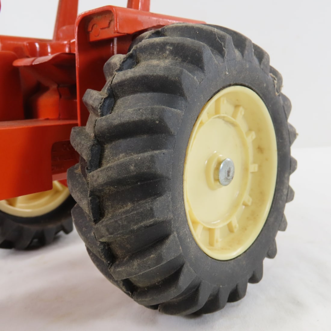 ERTL A-C One-Ninety XT Series III Landhandler - 17