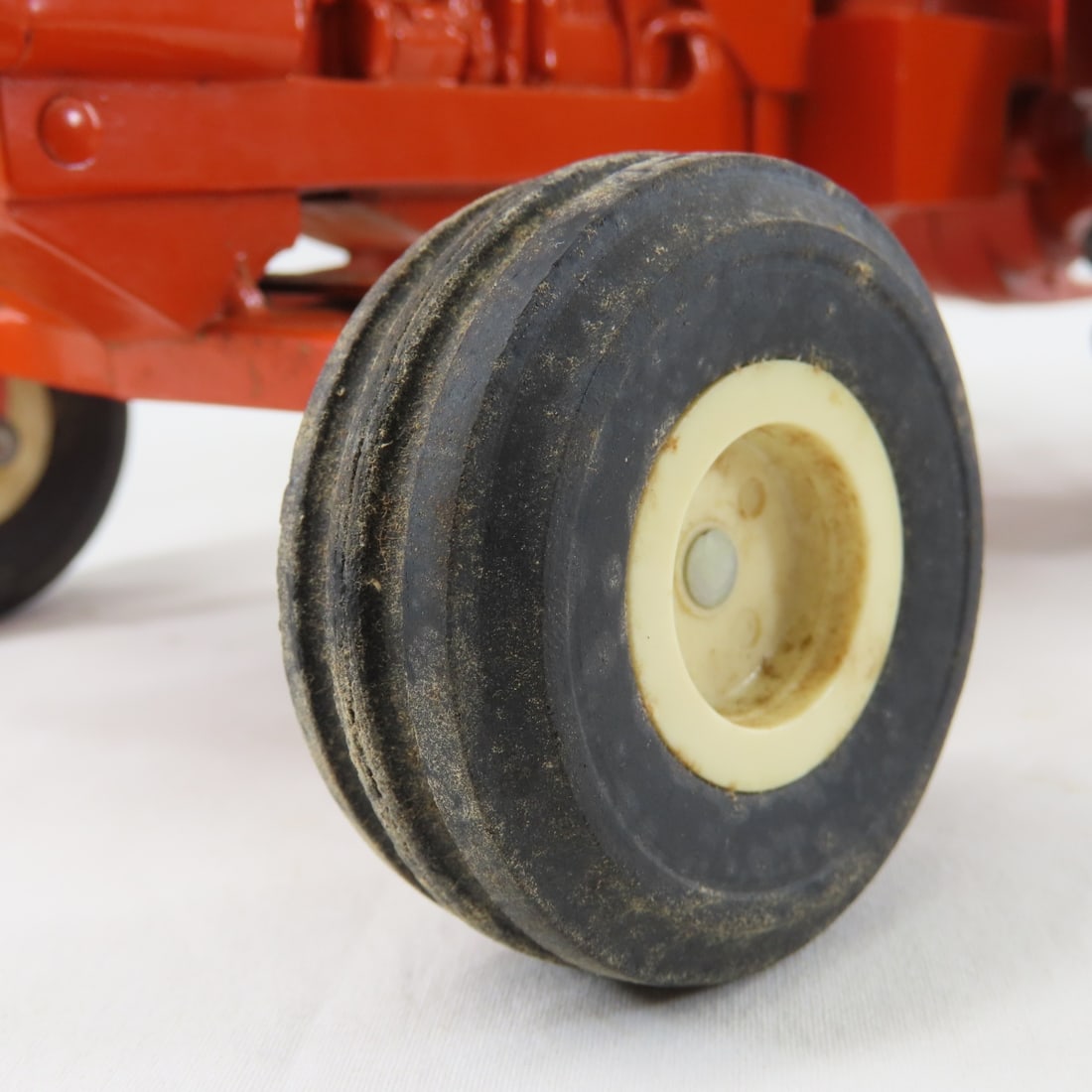 ERTL A-C One-Ninety XT Series III Landhandler - 18