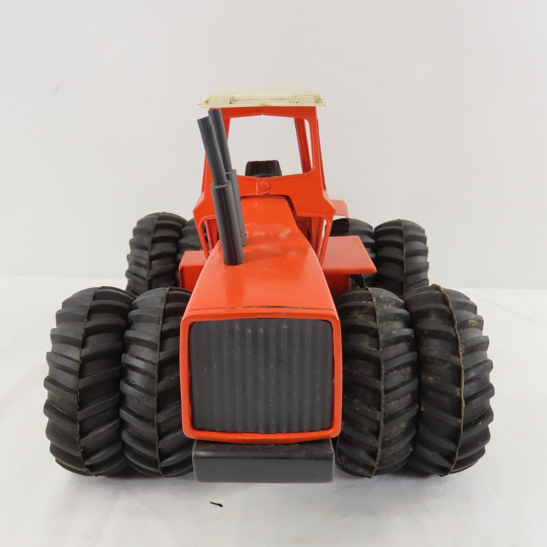 Ingenious Designs Allis-Chalmers 8550 Tractor - 8