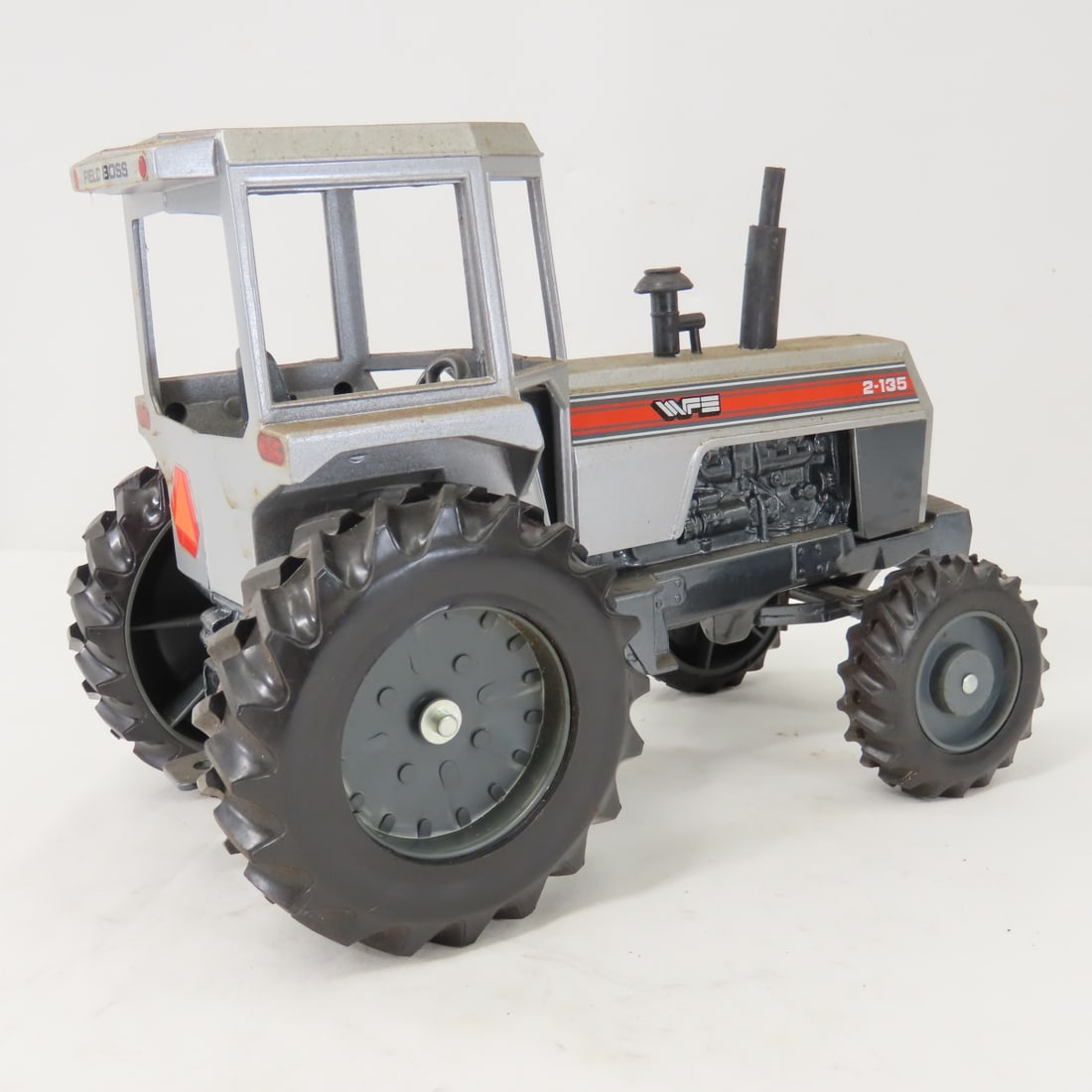 Scale Models WFE 2-135 Field Boss FWA Tractor - 5