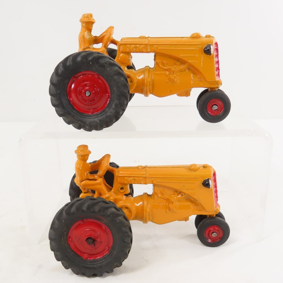 4 Arcade Minneapolis-Moline U Tractors w/Drivers - 7