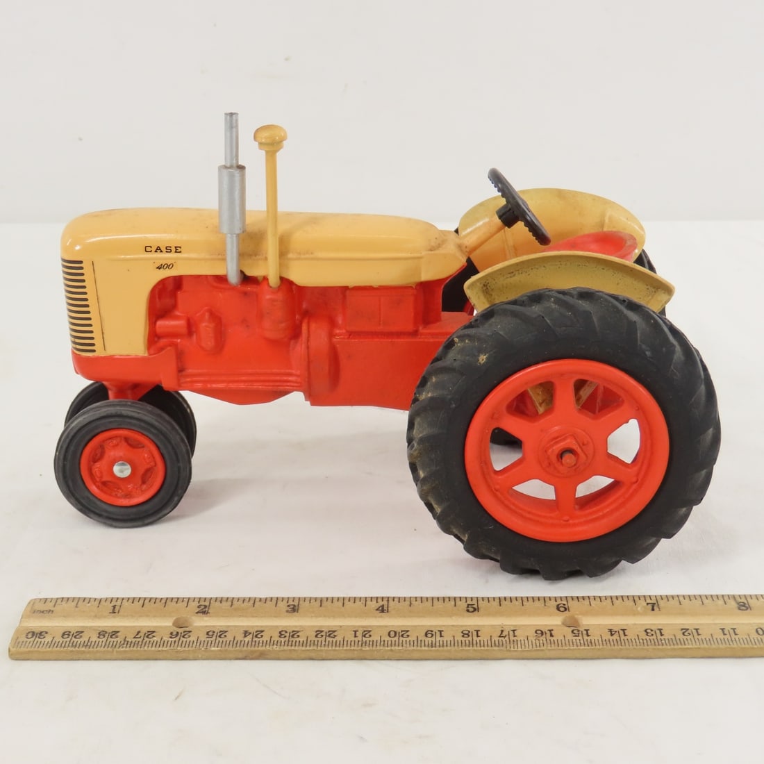 Custom CASE 400 NBF Tractor - 2