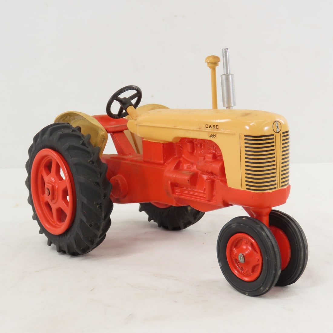 Custom CASE 400 NBF Tractor - 7