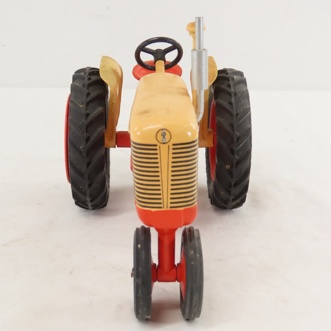 Custom CASE 400 NBF Tractor - 8