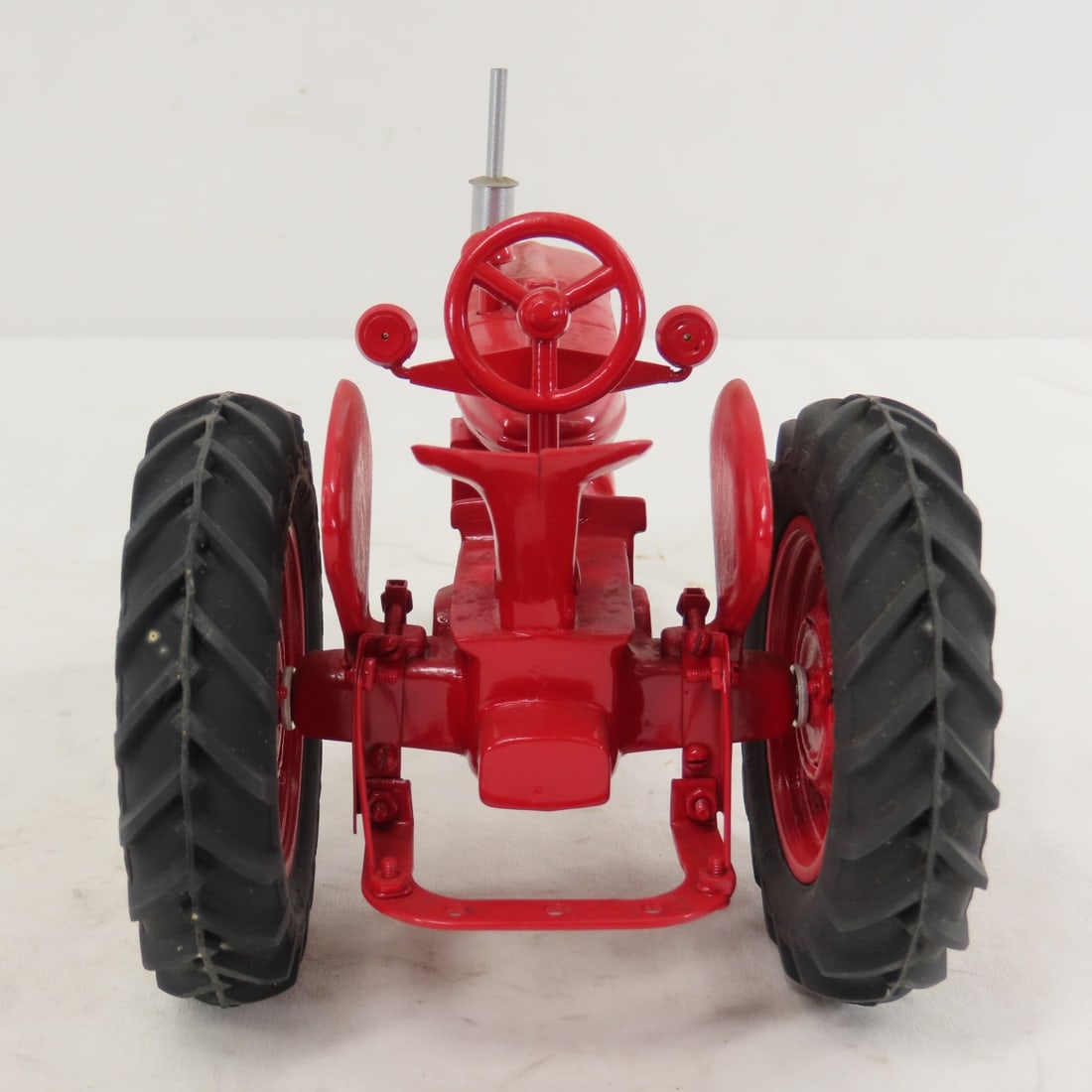 Freiheit IH McCormick Farmall Model H Tractor - 4