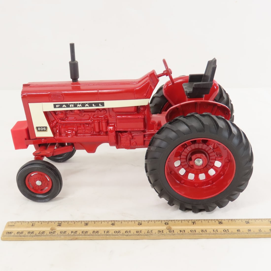 ERTL McCormick Farmall 806 Row Crop Tractor - 2