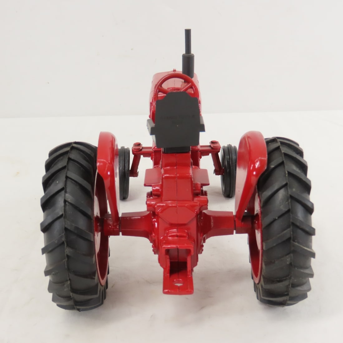 ERTL McCormick Farmall 806 Row Crop Tractor - 4