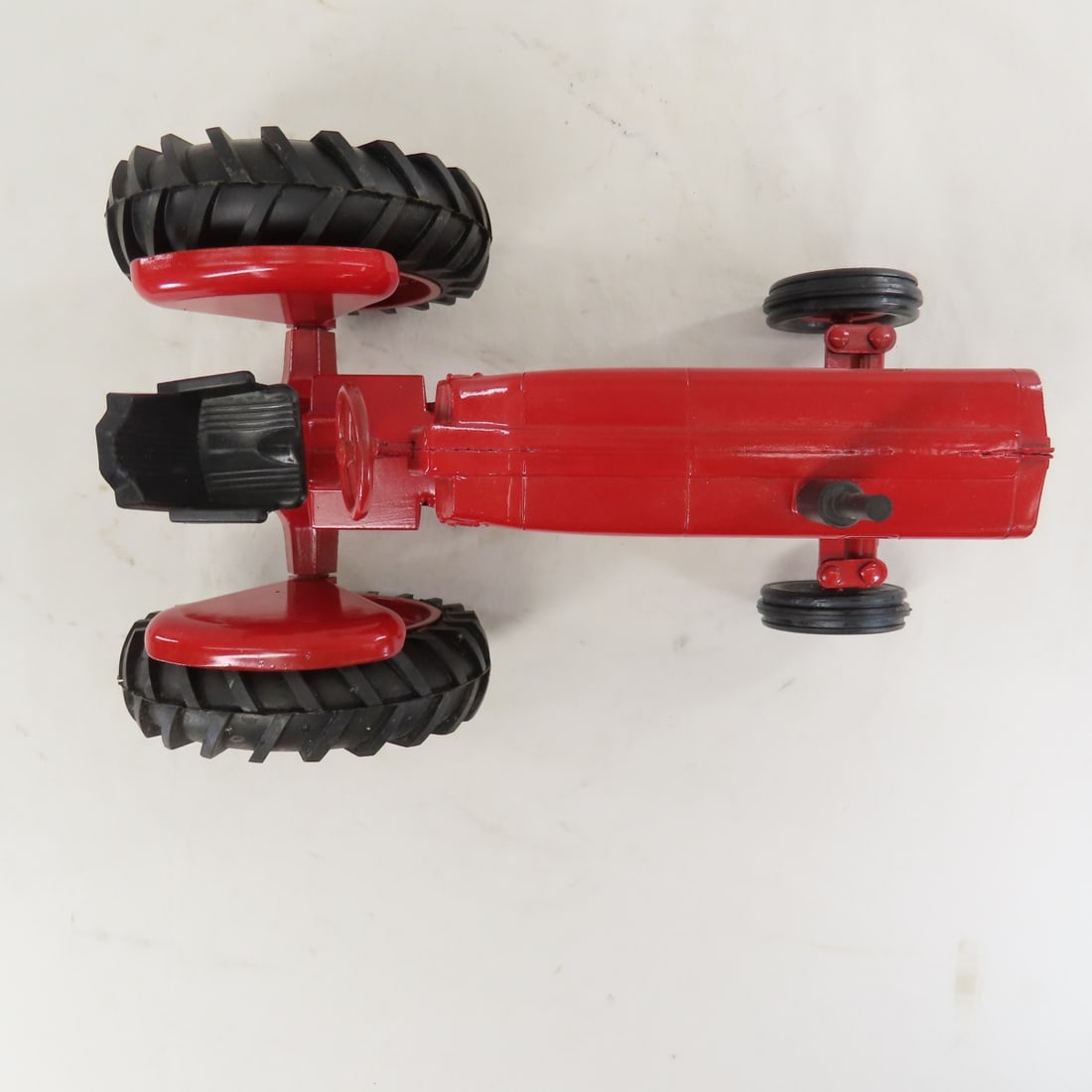 ERTL McCormick Farmall 806 Row Crop Tractor - 9