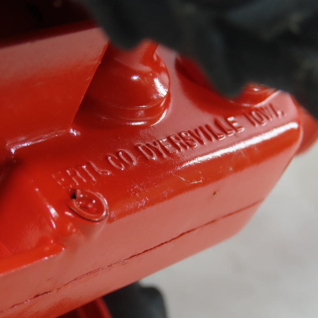 ERTL CASE 930 Comfort King WF Row Crop Tractor - 11