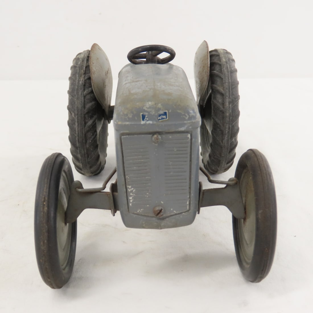 1940's Advanced Products Ferguson TO-20 Tractor - 8
