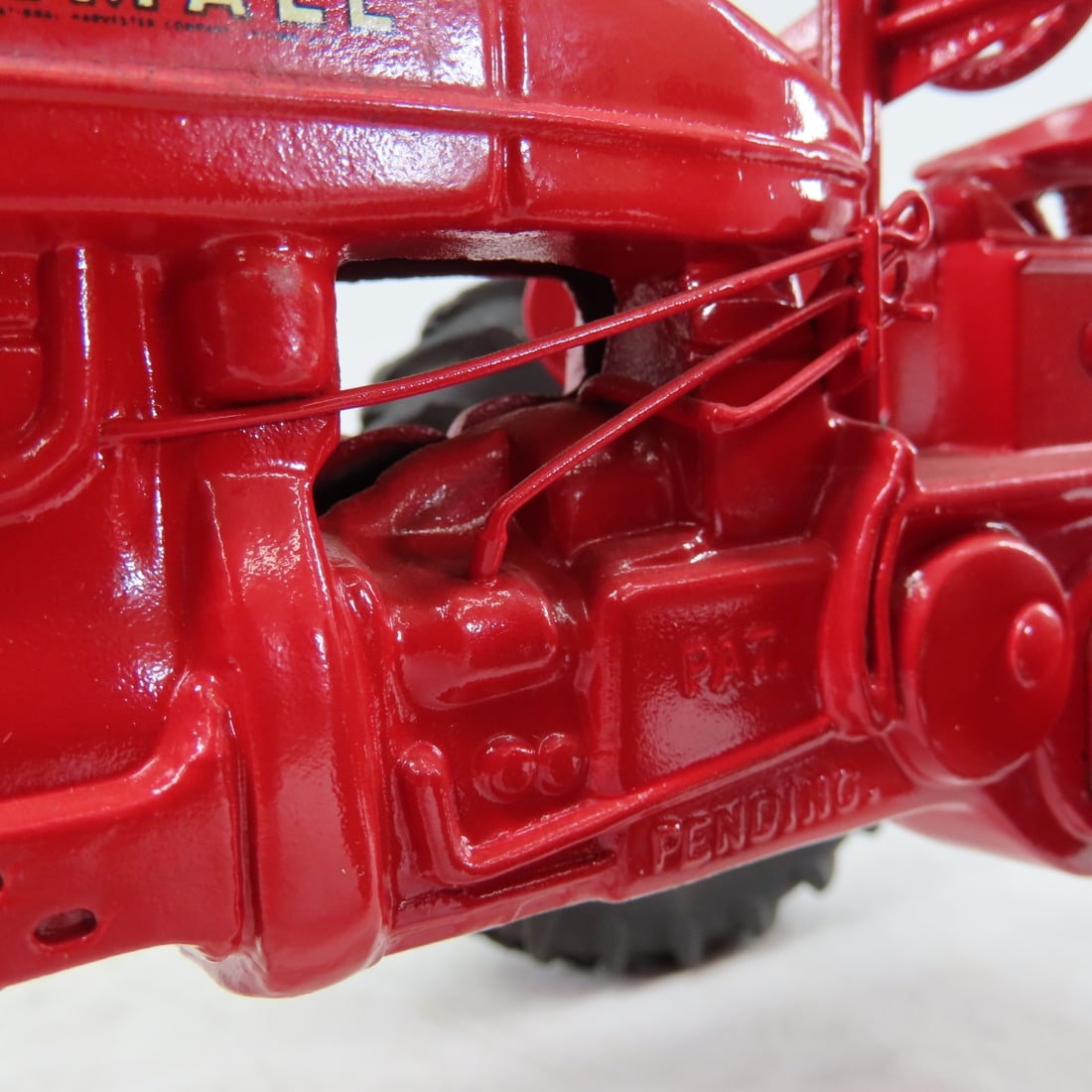 ERTL IH McCormick Farmall Super M Tractor - 16