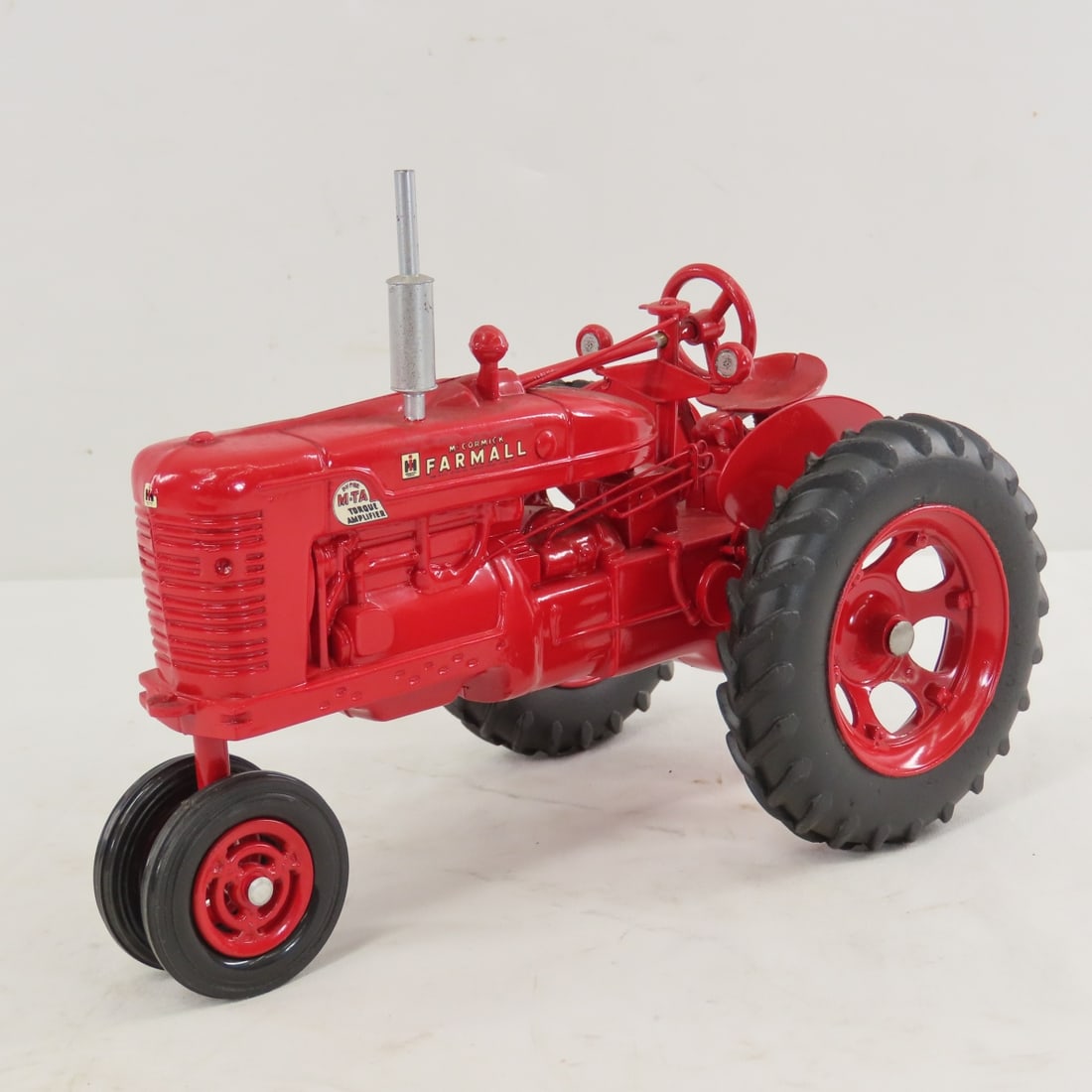 Custom IH McCormick Farmall Super M-TA Tractor (1 of 19)