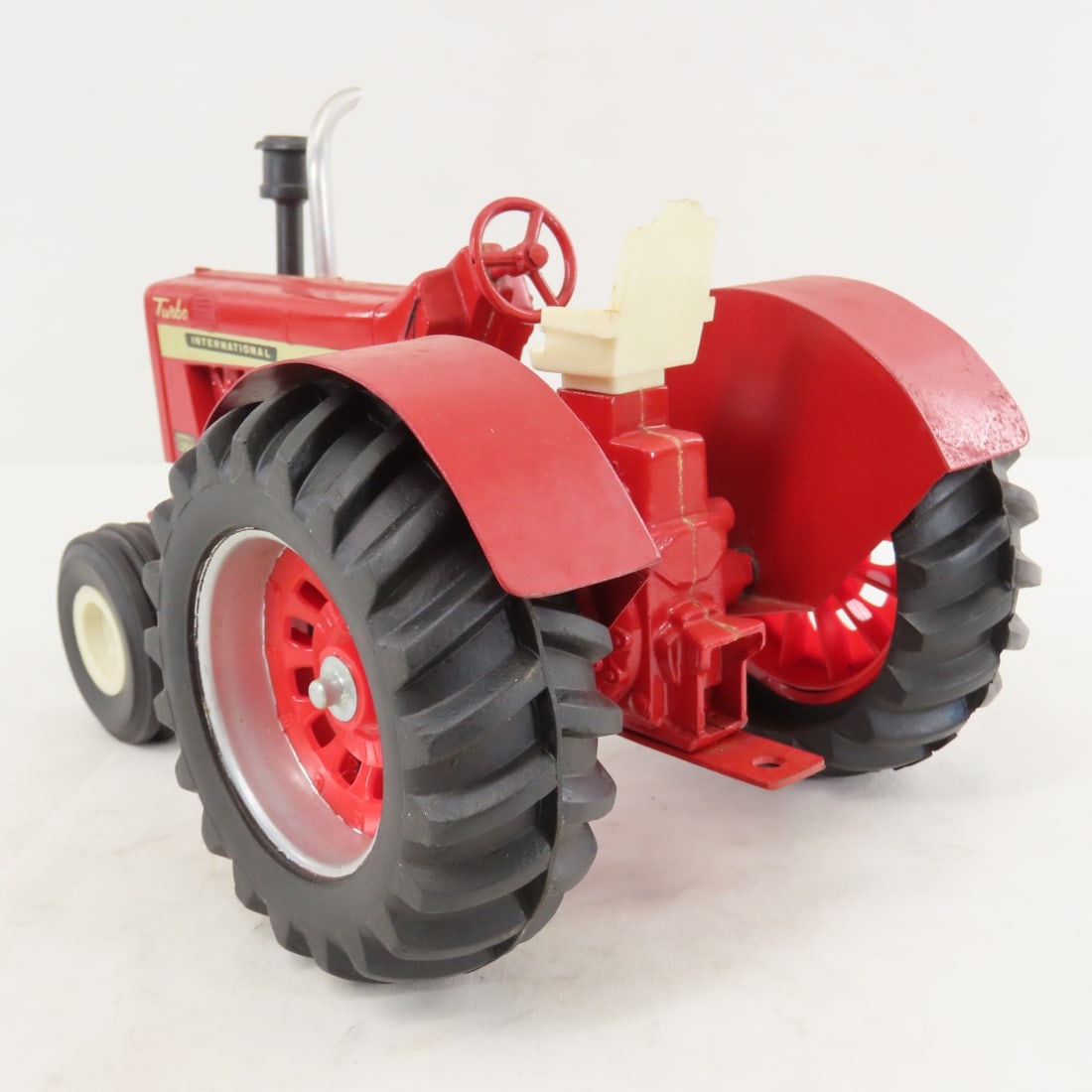 ERTL International Farmall 1256 Turbo II Tractor - 3