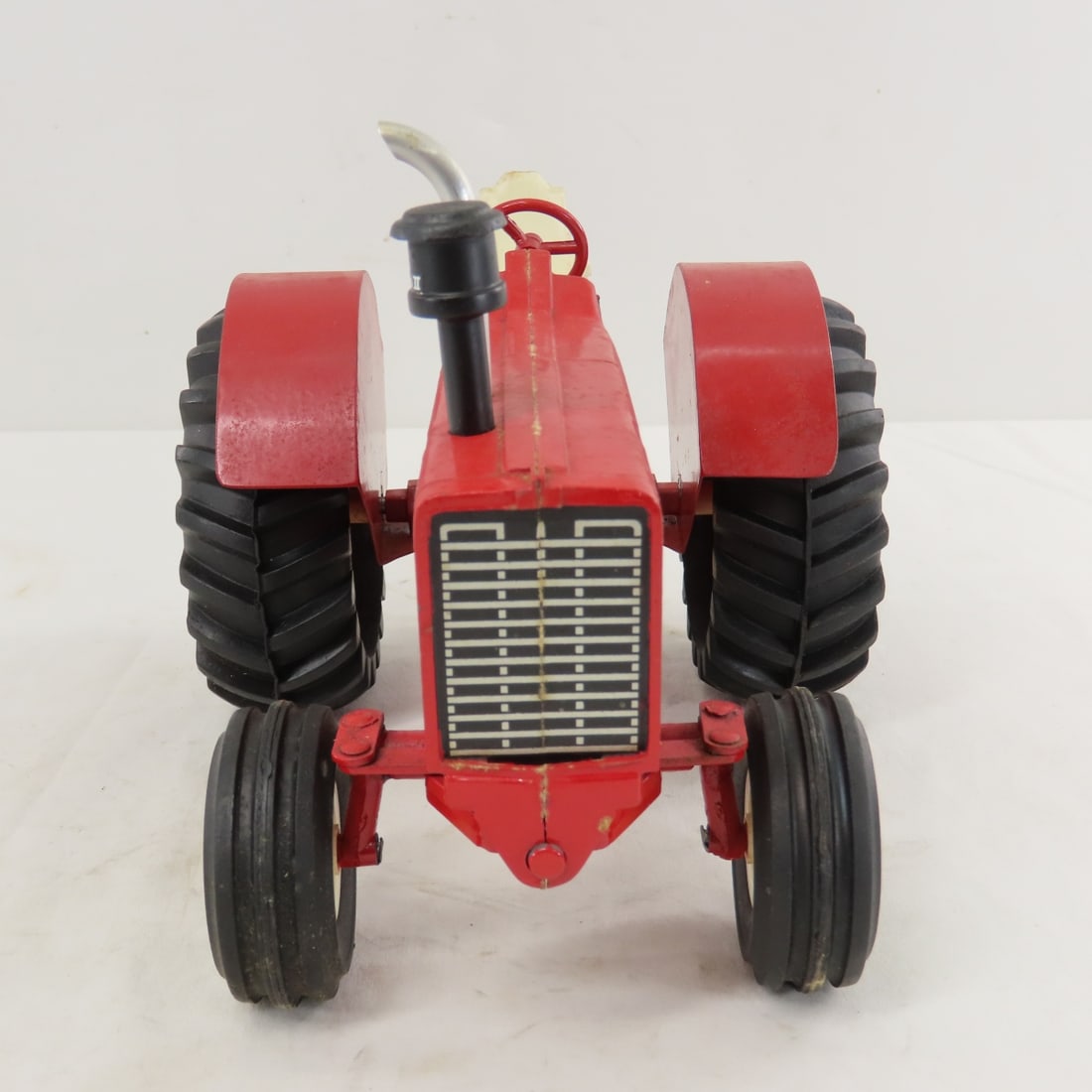 ERTL International Farmall 1256 Turbo II Tractor - 8