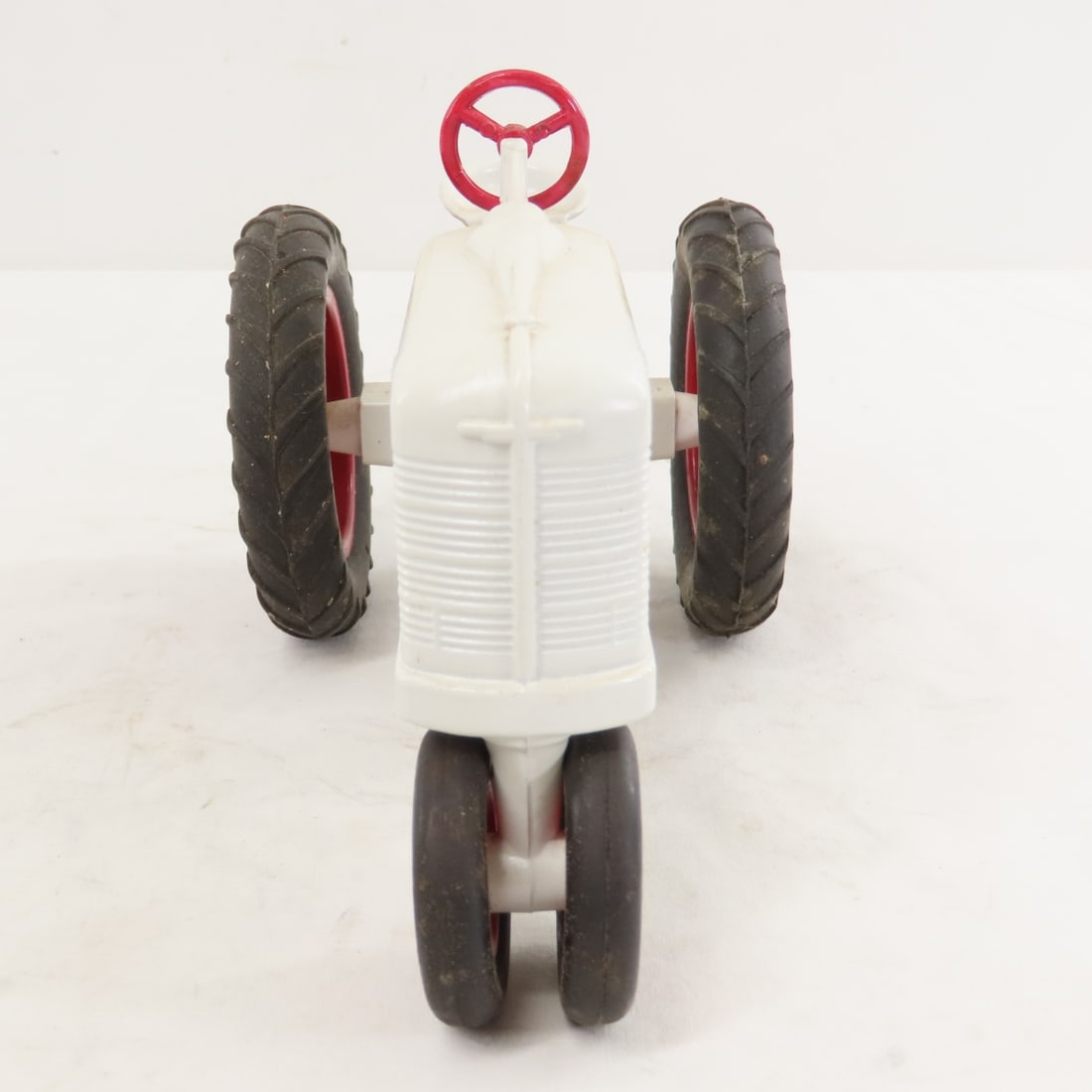 Product Miniatures IH McCormick Farmall M - Demo - 8