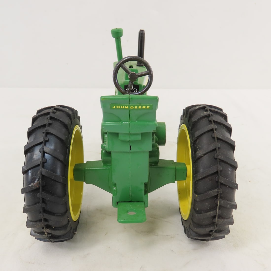 ERTL JD 720 Tractor 1994 Toy Tractor Times Edition - 5