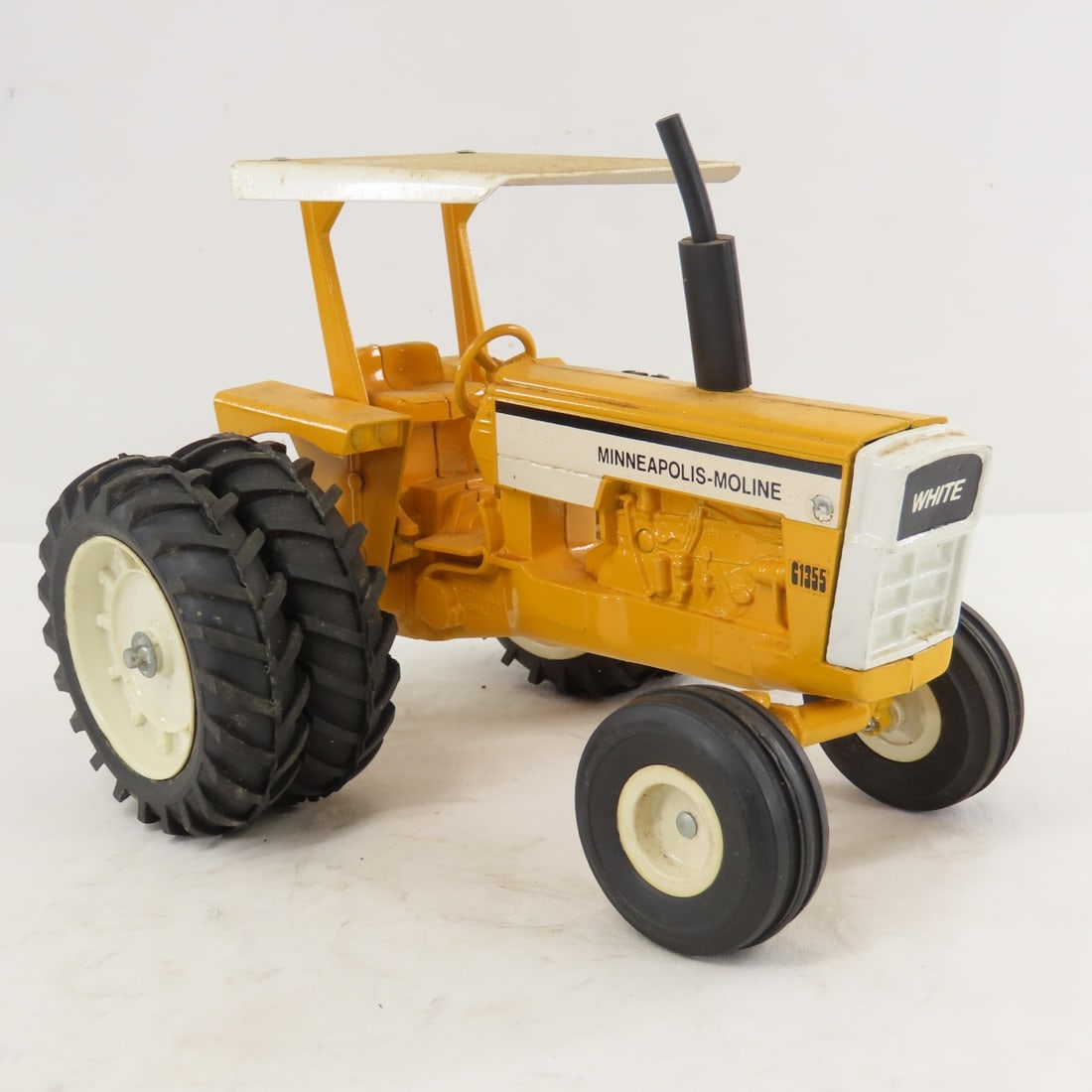 ERTL Minneapolis-Moline G1355 WF Row Crop Tractor - 7