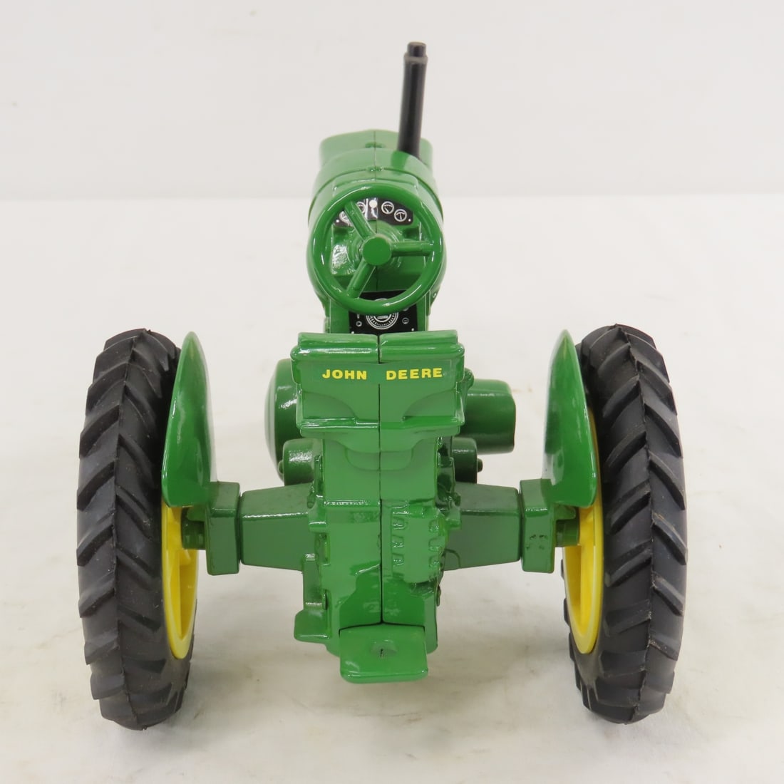 ERTL John Deere 630 NF Row Crop Tractor - 4