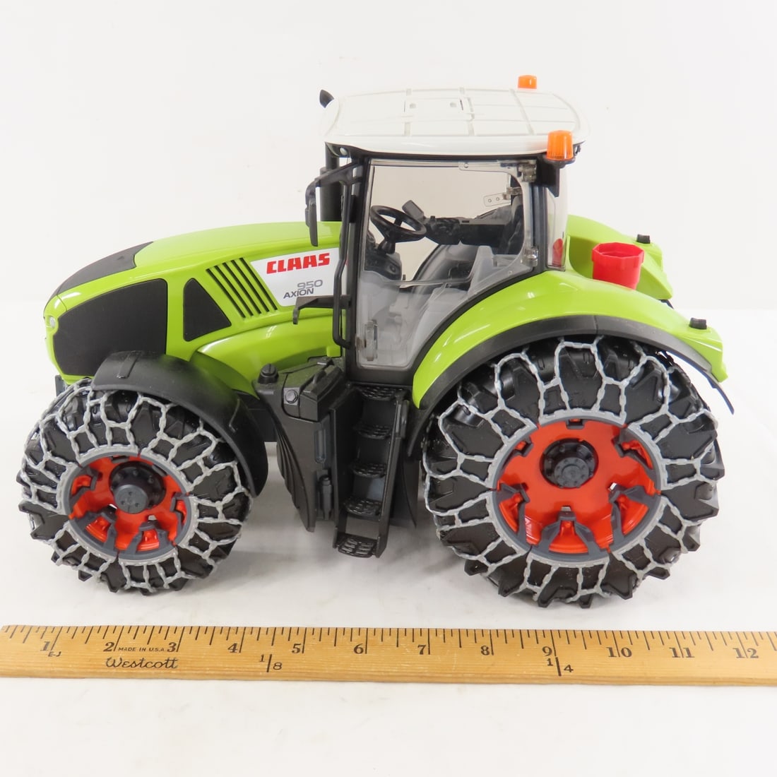 Bruder CLAAS 950 AXION Tractor with Snow Chains - 2