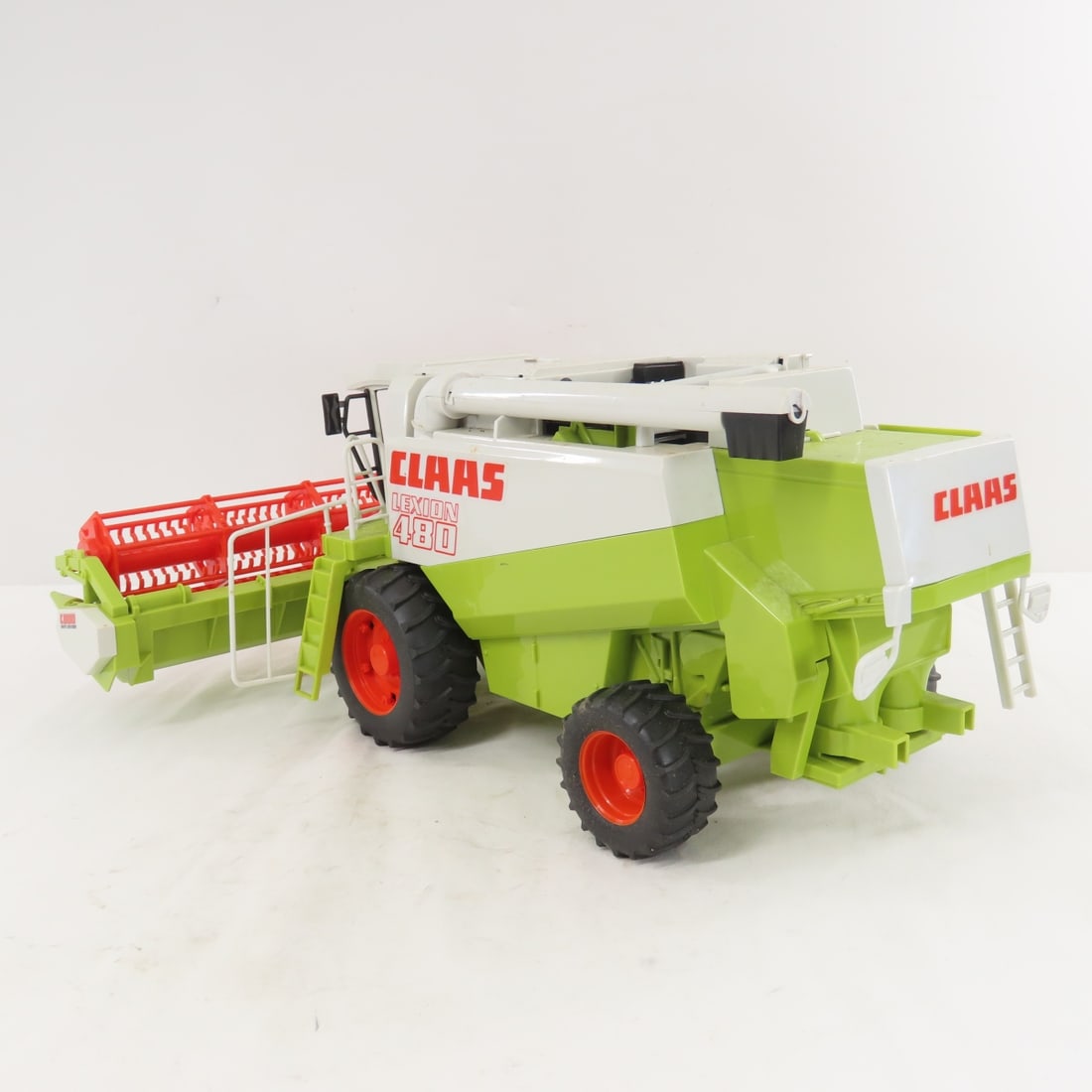 Bruder CLAAS LEXION 480 Combine Harvester - 3