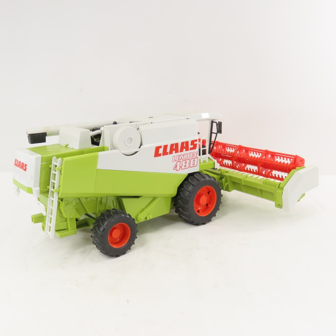 Bruder CLAAS LEXION 480 Combine Harvester - 5