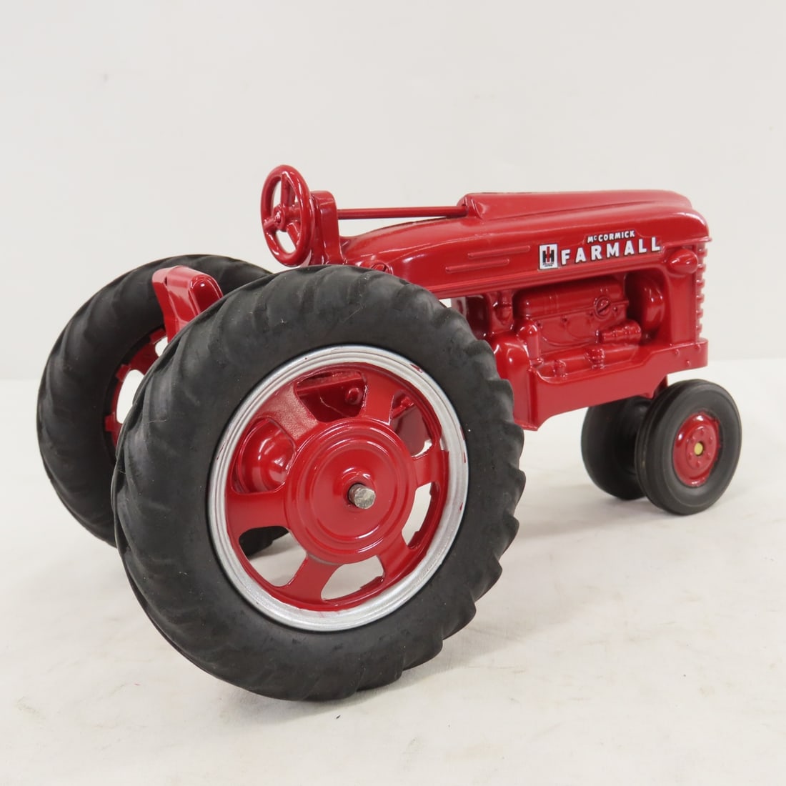 2 Hubley Repaint IH McCormick Farmall NF Tractors - 5