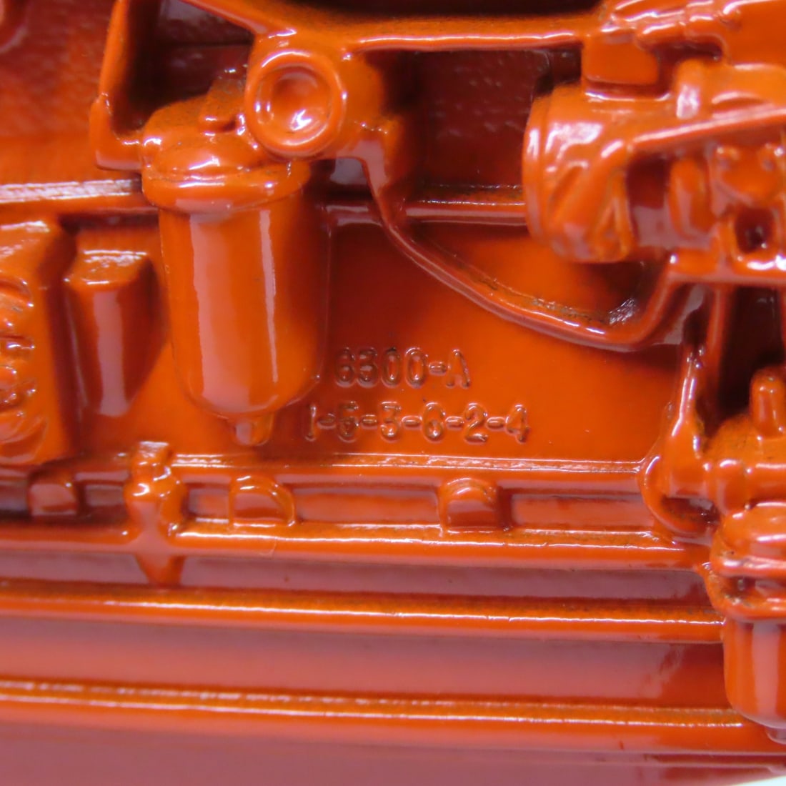ERTL CASE 600 Tractor 1/16 Desert Sunset Diecast - 15
