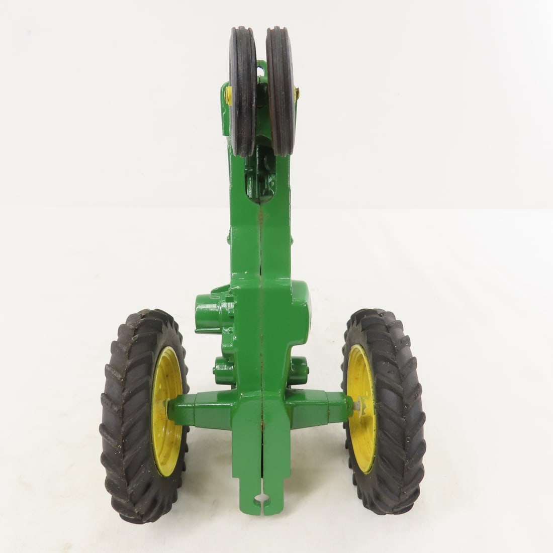 ESKA John Deere 70 NF Row Crop Tractor - 10