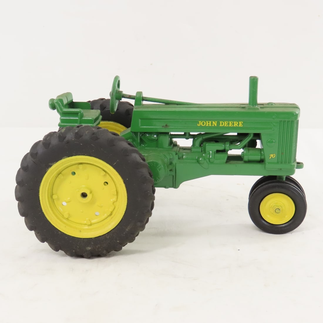 ESKA John Deere 70 NF Row Crop Tractor - 6