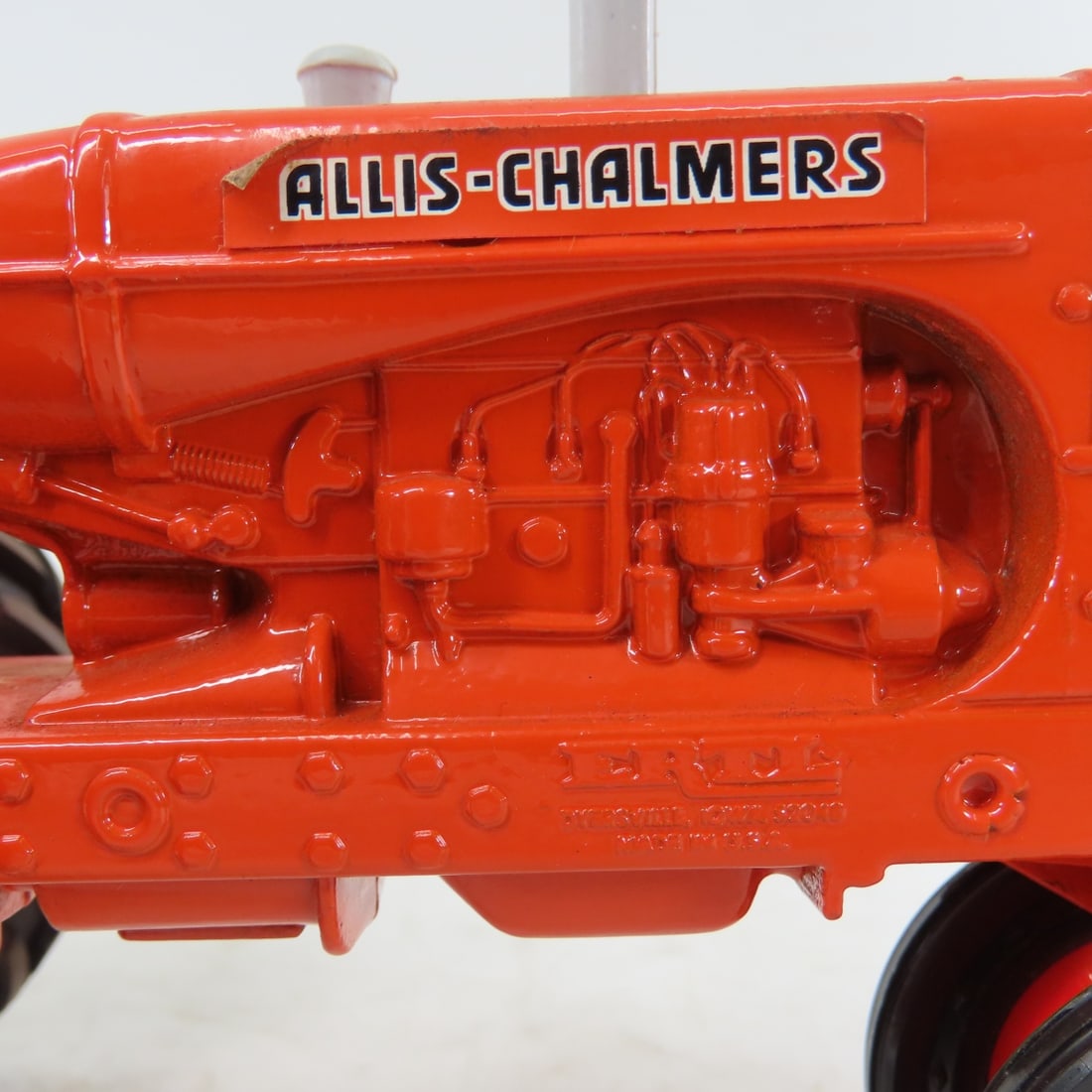 ERTL Allis-Chalmers WD-45 NF Row Crop Tractor - 12