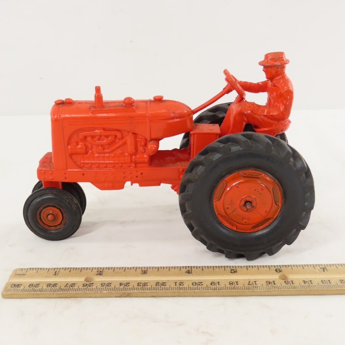 Auburn 572 Rubber Tractor with Driver- Painted - 2