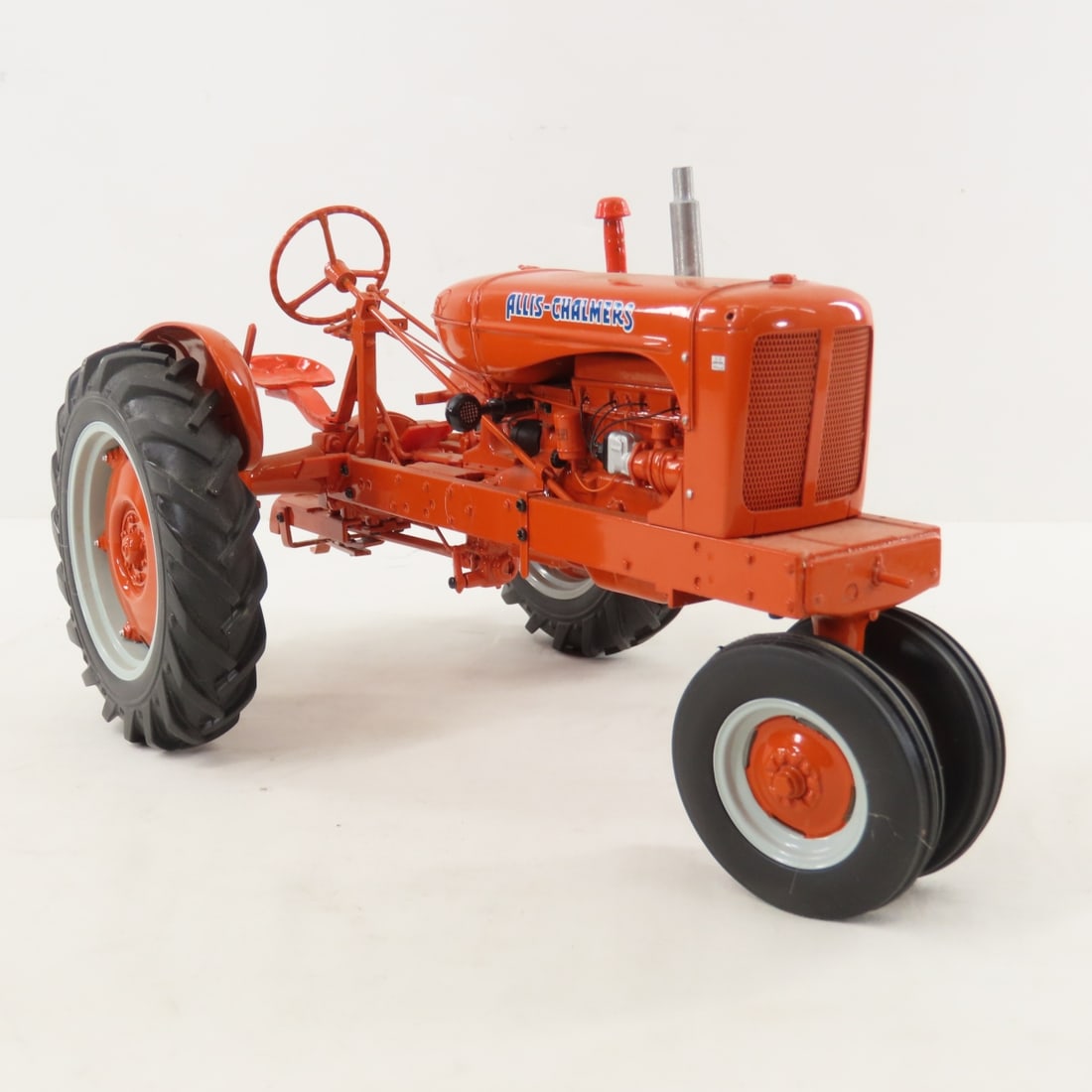 Franklin Mint Allis-Chalmers WC Row Crop Tractor - 7