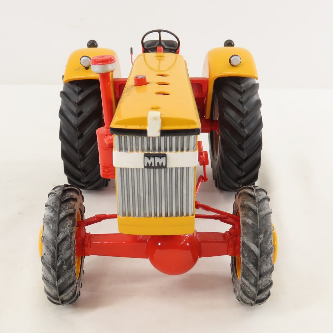 Mohr Custom Minneapolis-Moline G706 FWA Tractor - 8