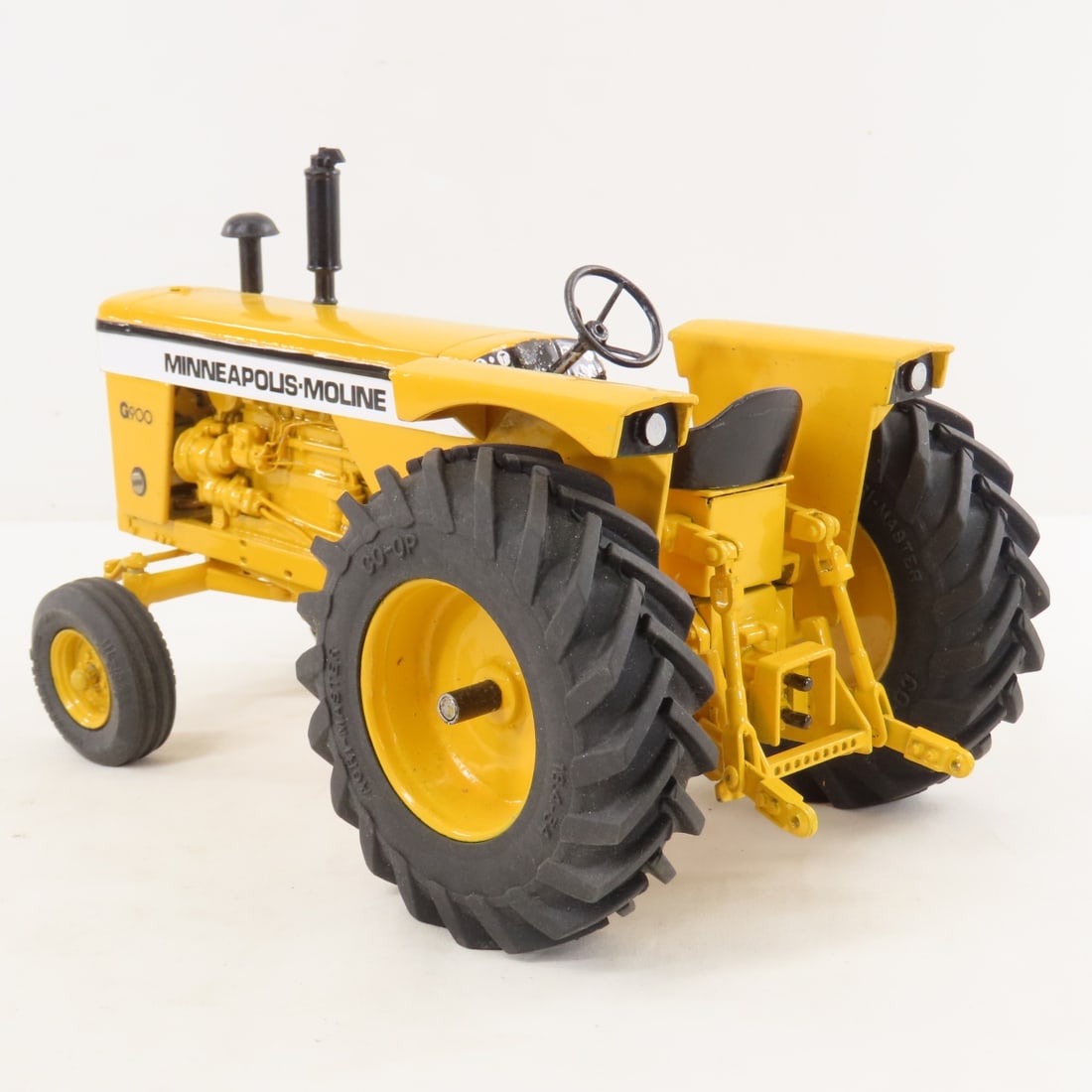 Gilbert Berg Custom Minn-Moline G900 Tractor - 3