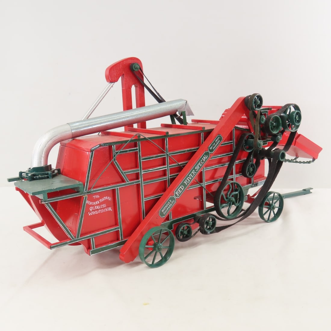 Teeswater Custom Nichols & Shepard Thresher - 5