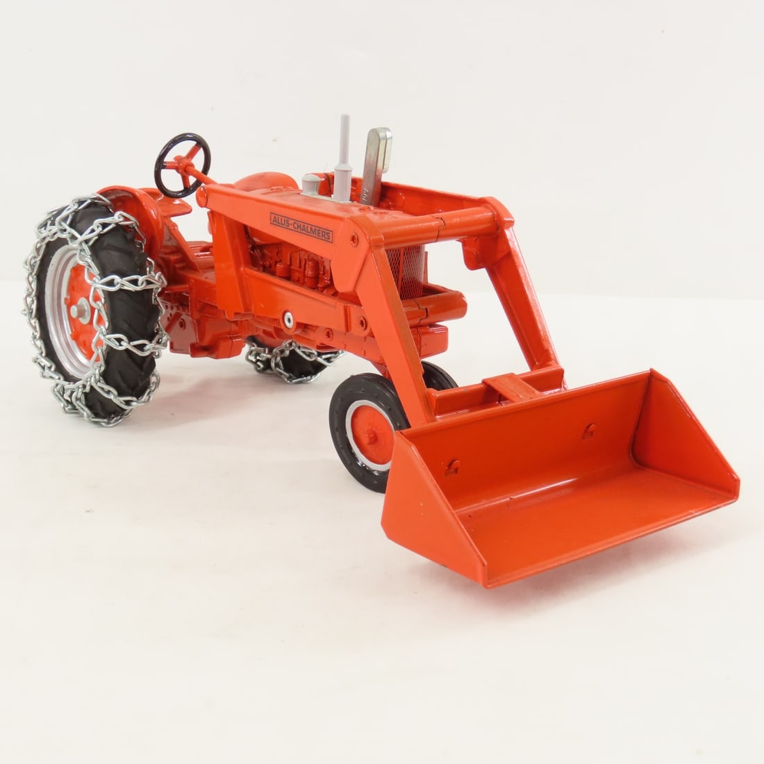 ERTL Allis-Chalmers WD-45 With Loader & Chains - 7