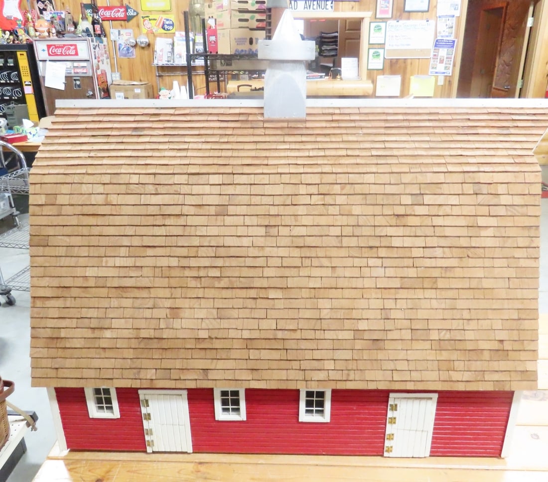 Scratch Built Wood Cattle Barn & Plastic Silo - 5