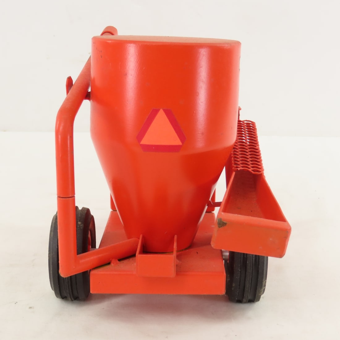 Custom Sheet Metal Case Feed Grinder - 4