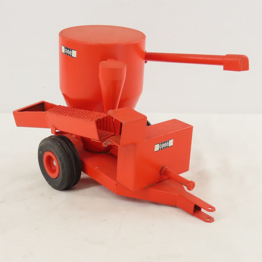 Custom Sheet Metal Case Feed Grinder - 7