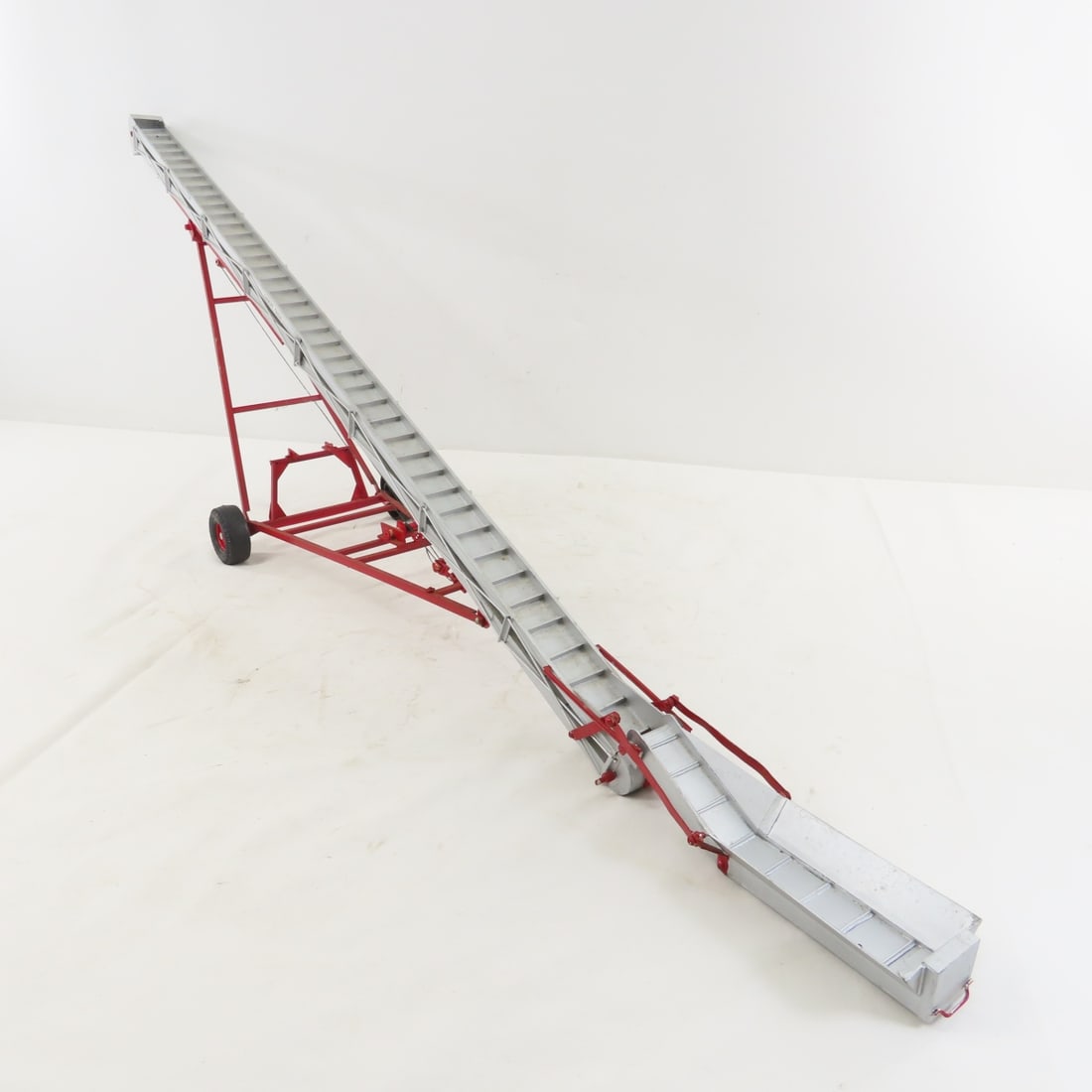 Scratch Built Farmers Friend Elevator - 7