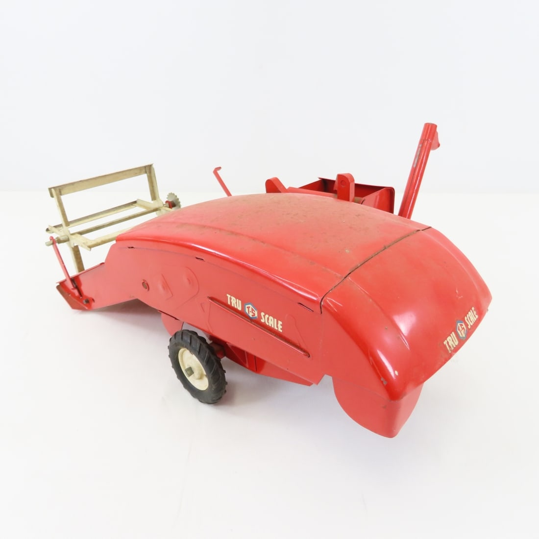 1950's Carter Tru-Scale Combine - 7