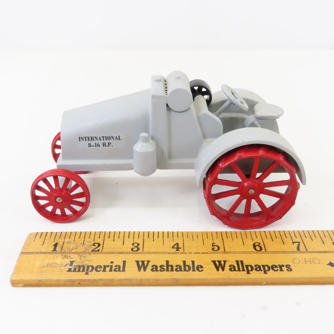 Ebersol Custom International 8-16 Grey Tractor - 2