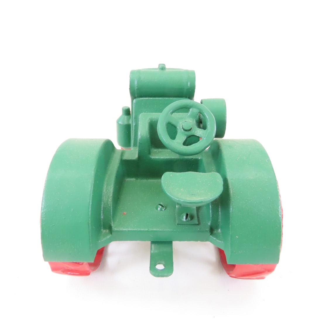 Ebersol Custom International 8-16 Green Tractor - 4